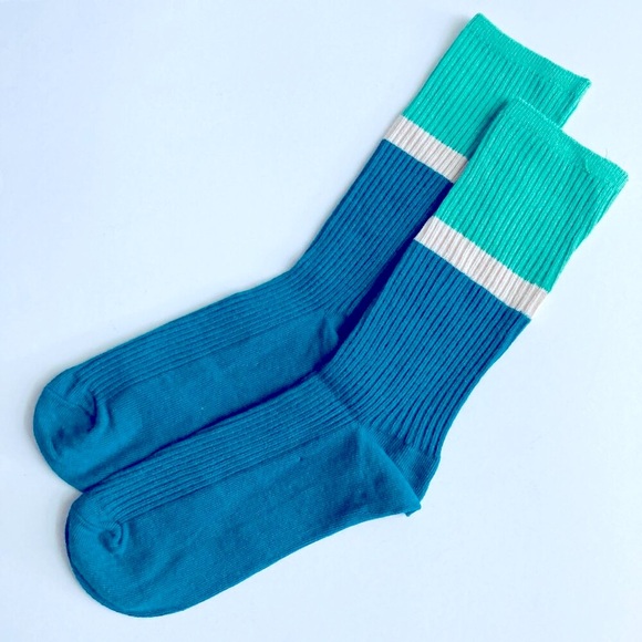Accessories - 🌀 5/$25 🌀 Green Striped Crew Socks